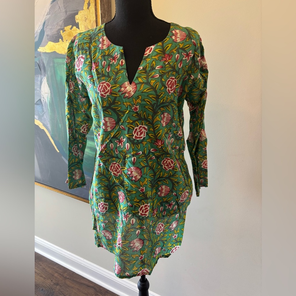 100% Cotton Floral Long-Sleeve Women’s tunic